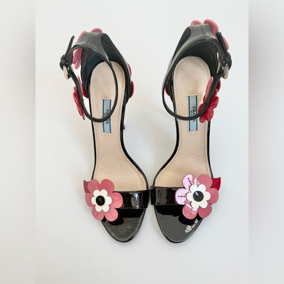 Prada Black red pink leather Runway Daisy floral high heel sandals EU 39 - Picture 3 of 11